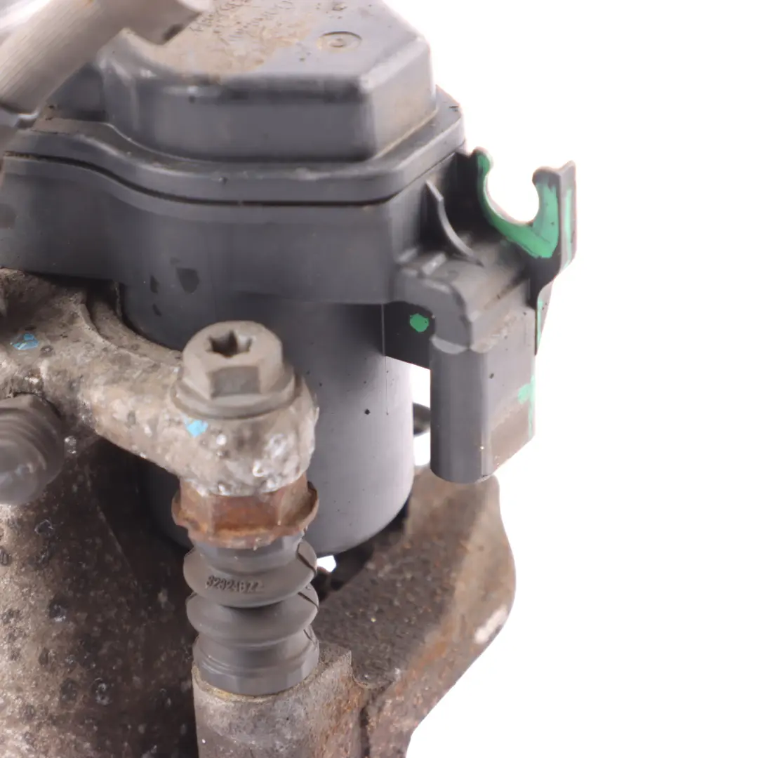 Bremssattel hinten links AMG Bremse Einheit für Mercedes ML W166 mit Teilenummer A1664230581 Mercedes ML W166 Bremssattel hinten links AMG Bremse Einheit - SKU A1664230581 - Teilenummer A1664230581