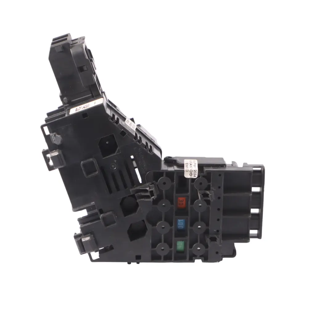 Mercedes ML W166 GLE C292 Caja de fusibles del compartimento del motor derecha - SKU A1665405202 - Número de pieza A1665405202