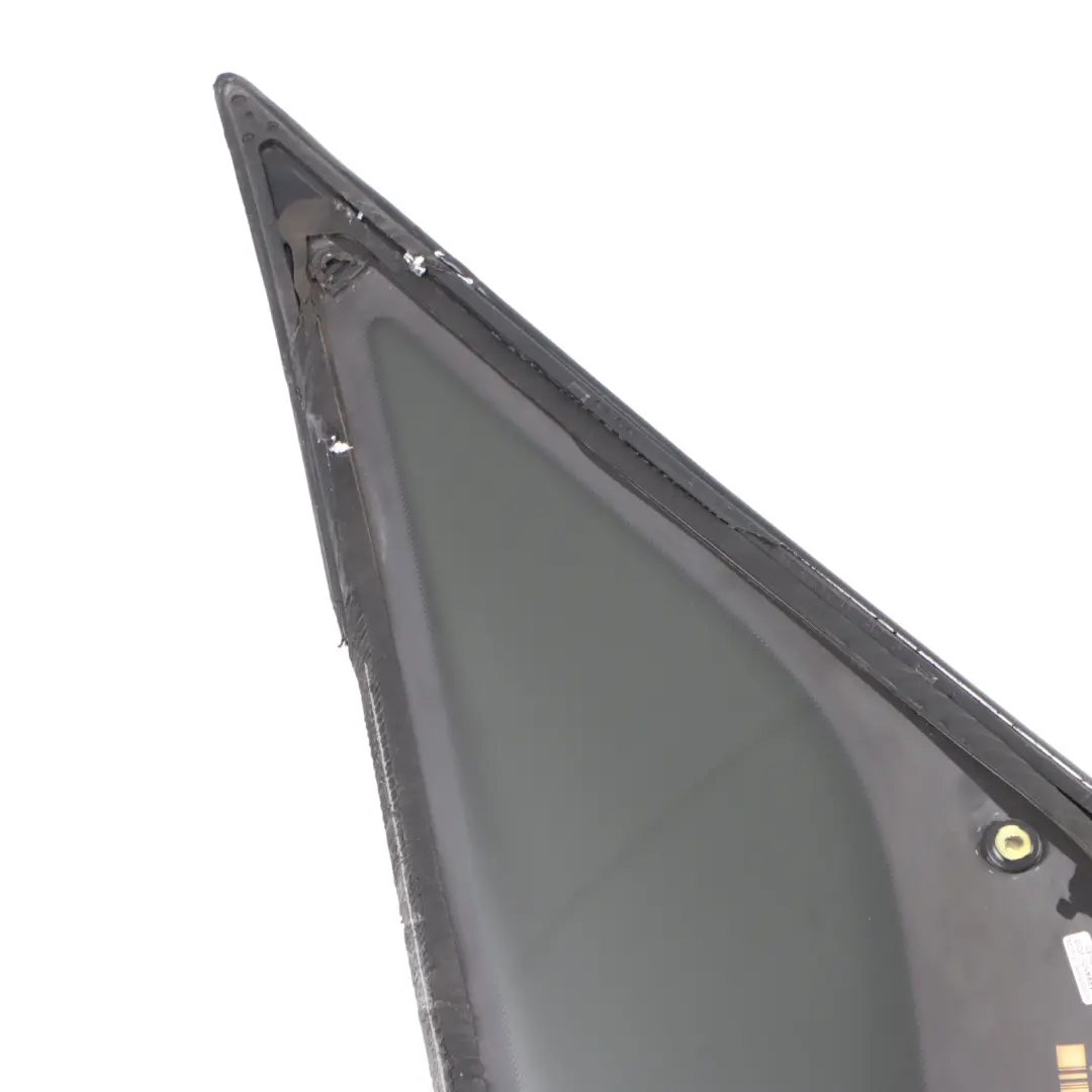 Quarter Side Window Glass Right O/S AS3 to Mercedes W166 Rear with Part number A1666702412 Mercedes W166 Rear Quarter Side Window Glass Right O/S AS3 - SKU A1666702412 - Part number A1666702412