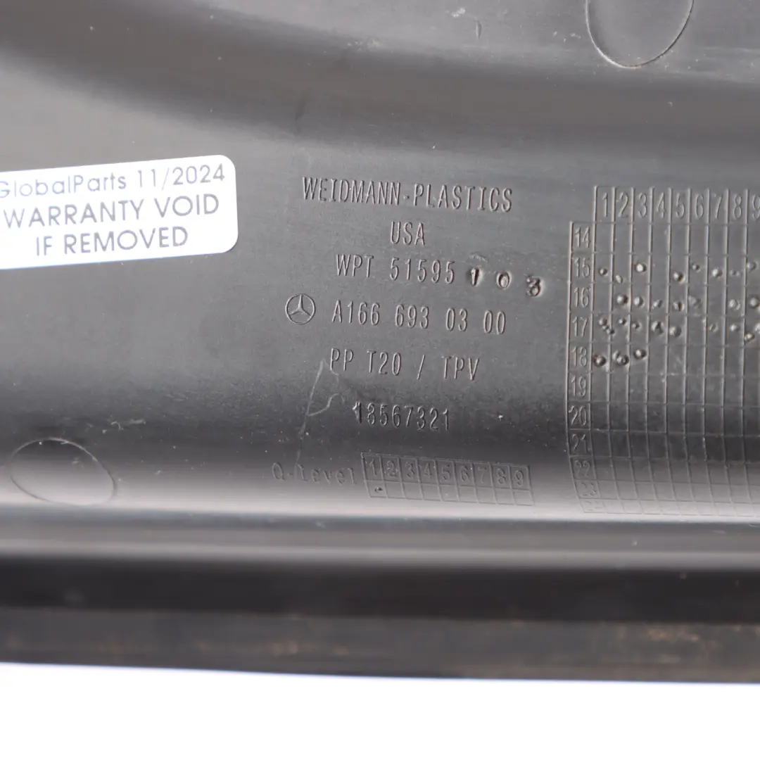 Mercedes W166 Pilar D Trasero Tapa Panel Derecho - SKU A1666930300 - Número de pieza A1666930300