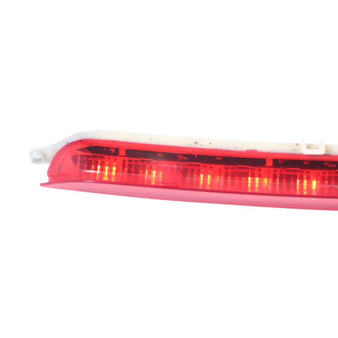 Mercedes W166 Luz De Freno Trasera Tercera Luz De Freno Adicional - SKU A1668200056-1 - Número de pieza A1668200056
