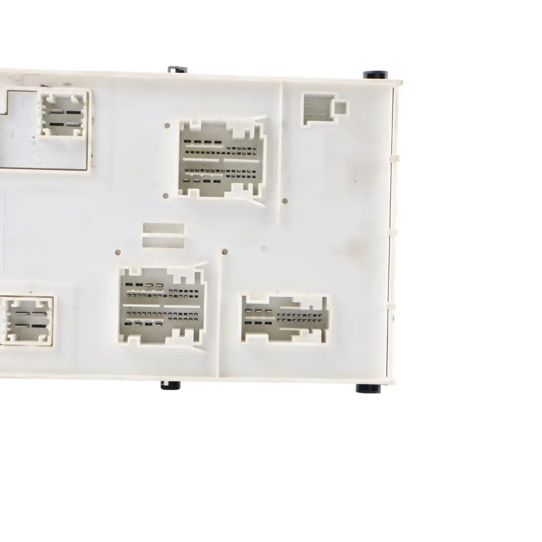 Front SAM BCM Control Unit Module CBC V4 ECU to Mercedes W166 with Part number A1669006020 Mercedes W166 Front SAM BCM Control Unit Module CBC V4 ECU - SKU A1669006020 - Part number A1669006020