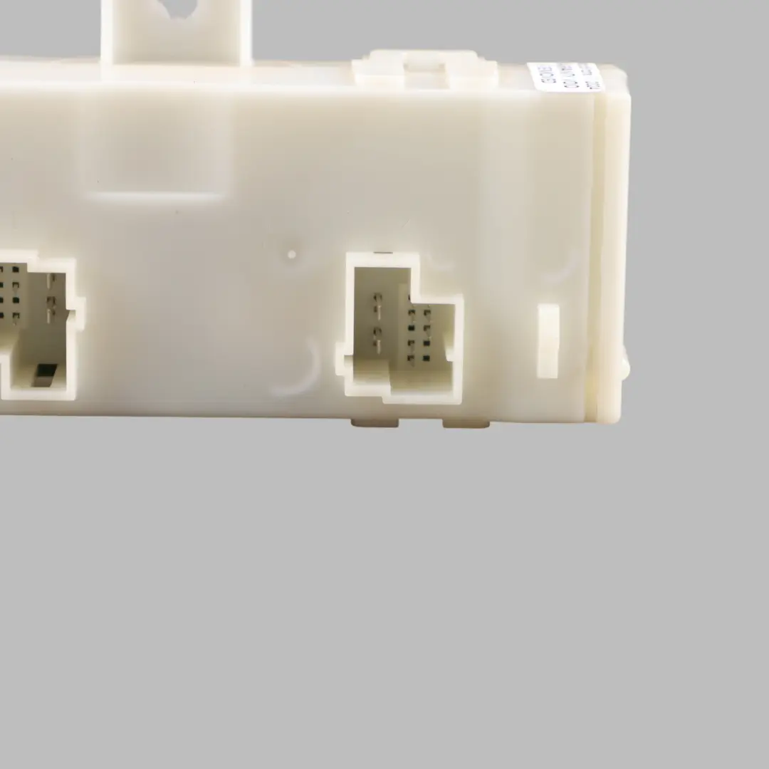 Módulo de control del maletero para Mercedes GLE 250 AM con número de pieza A1669008512 Mercedes GLE 250 AM Módulo de control del maletero - SKU A1669008512 - Número de pieza A1669008512