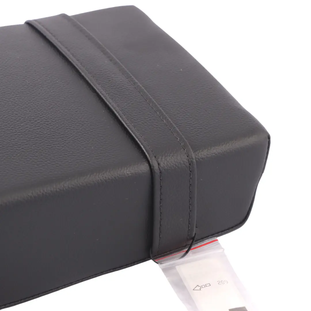 Podłokietnik Tylnej Kanapy Skórzany do Mercedes ML W166 o numerze A1669700230 Mercedes ML W166 Podłokietnik Tylnej Kanapy Skórzany - SKU A1669700230 - Numer Części A1669700230