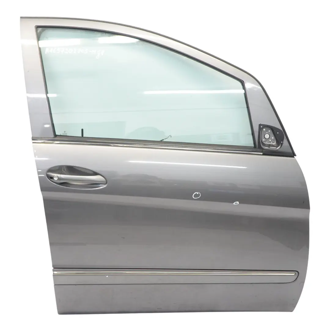 Drzwi Prawe Przednie Mountain Grey Szary Metalik - 787 do Mercedes W169 o numerze A1697202205 Mercedes W169 Drzwi Prawe Przednie Mountain Grey Szary Metalik - 787 - SKU A1697202205-MG1 - Numer Części A1697202205