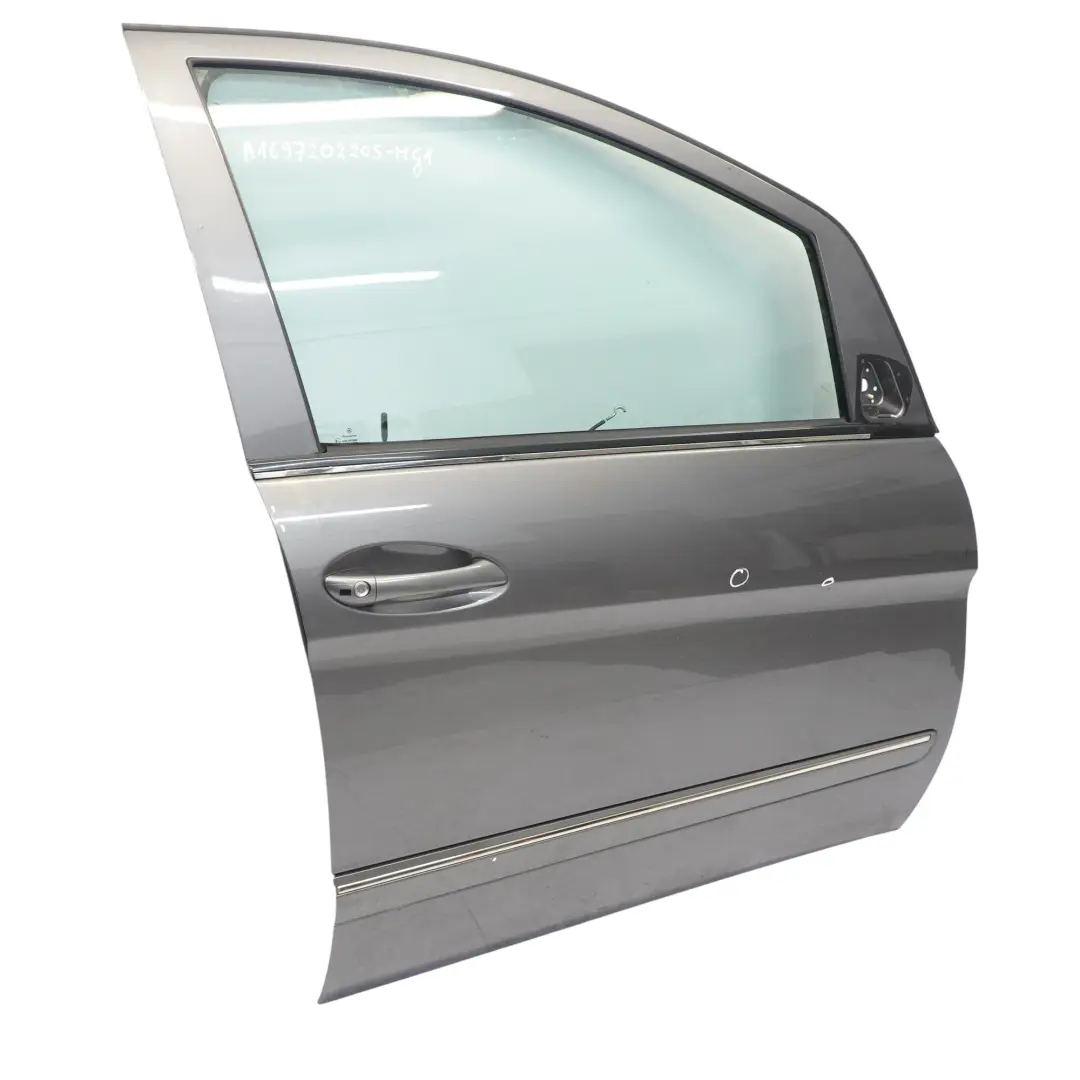 Tür vorne rechts Mountain Grey Metallic - 787 für Mercedes W169 mit Teilenummer A1697202205 Mercedes W169 Tür vorne rechts Mountain Grey Metallic - 787 - SKU A1697202205-MG1 - Teilenummer A1697202205