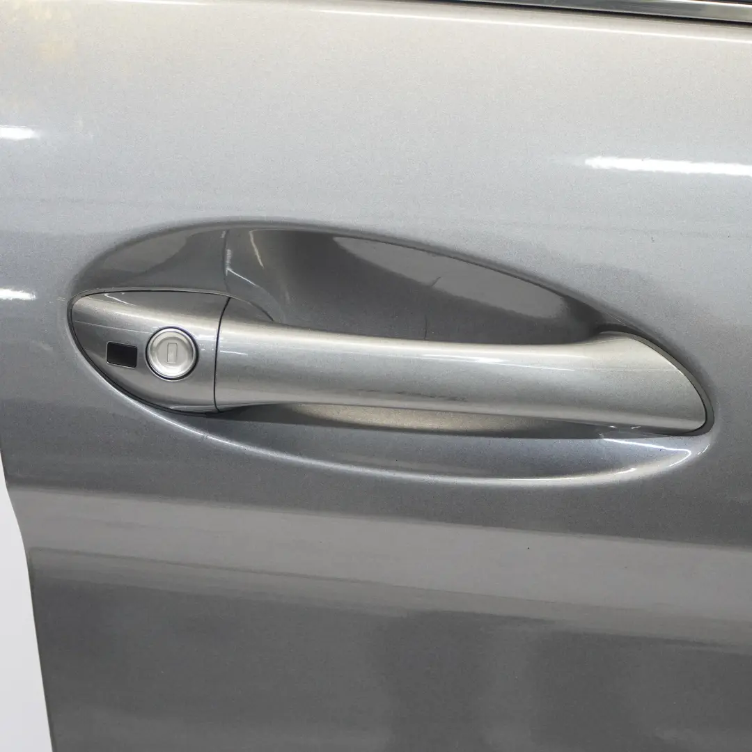 Drzwi Prawe Przednie Mountain Grey Szary Metalik - 787 do Mercedes W169 o numerze A1697202205 Mercedes W169 Drzwi Prawe Przednie Mountain Grey Szary Metalik - 787 - SKU A1697202205-MG1 - Numer Części A1697202205