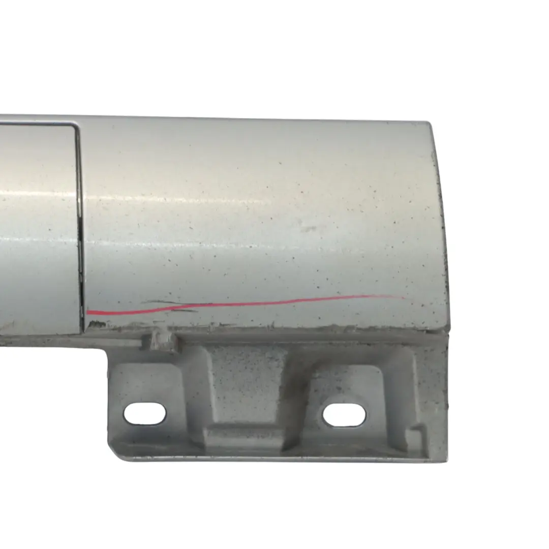 Faldón Cubrepuerta Lateral Derecho Palladium Silver Metallic - 792 para Mercedes R172 con número de pieza A1726980254 Mercedes R172 Faldón Cubrepuerta Lateral Derecho Palladium Silver Metallic - 792 - SKU A1726980254-PAL - Número de pieza A1726980254