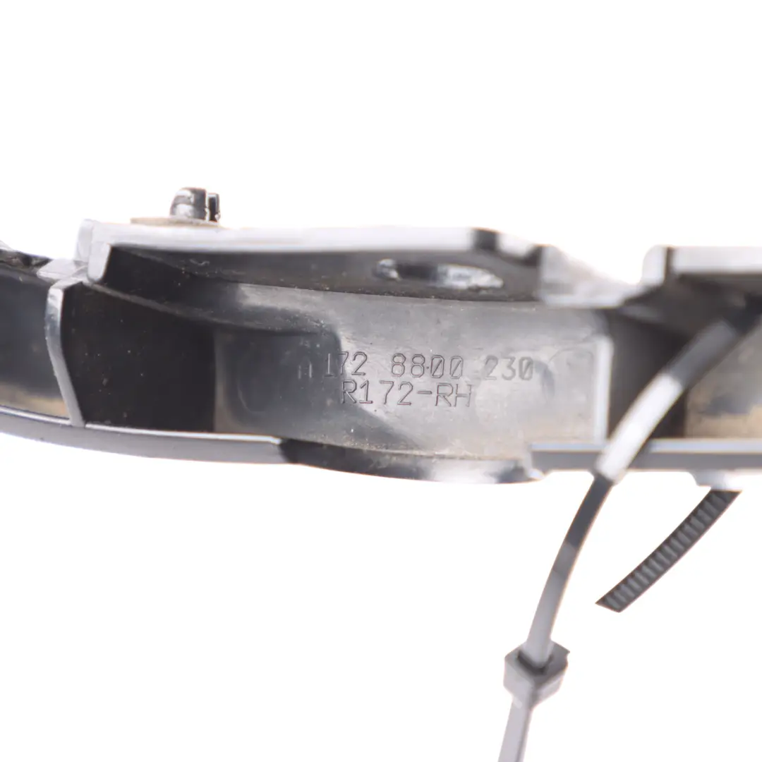 Mercedes SLK R172 Stoßstange Halterung Halter Rechts - SKU A1728800230 - Teilenummer A1728800230