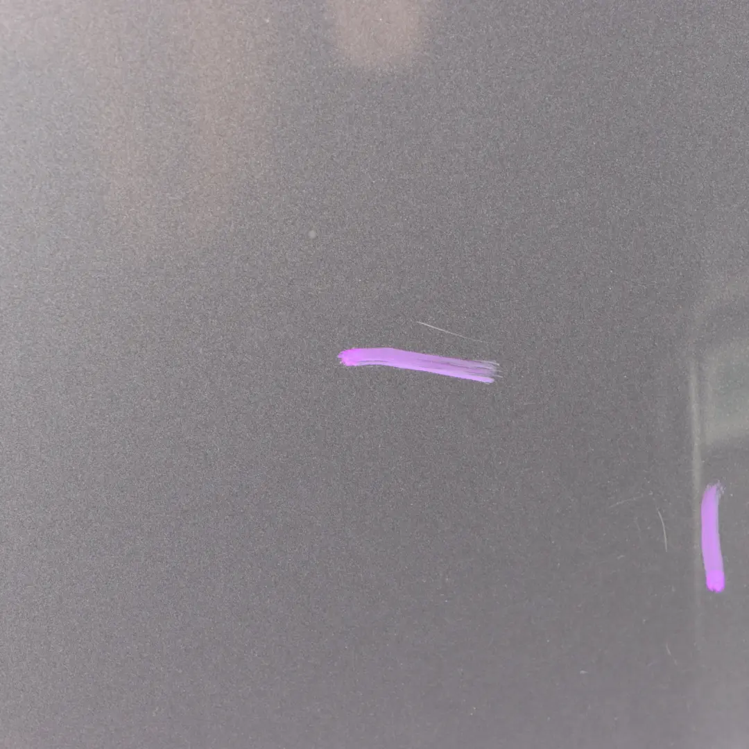 Spoiler Blenda Klapy Tył Szara do Mercedes W176 o numerze A1767900100 Mercedes W176 Spoiler Blenda Klapy Tył Szara - SKU A1767900100-MG1 - Numer Części A1767900100