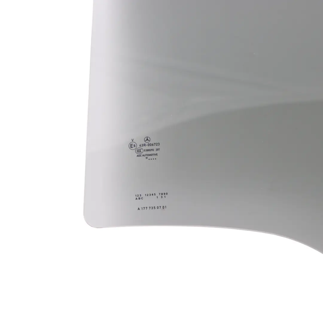 Hintertürfenster Glasscheibe Links Getönt für Mercedes V177 mit Teilenummer A1777350701 Mercedes V177 Hintertürfenster Glasscheibe Links Getönt - SKU A1777350701 - Teilenummer A1777350701