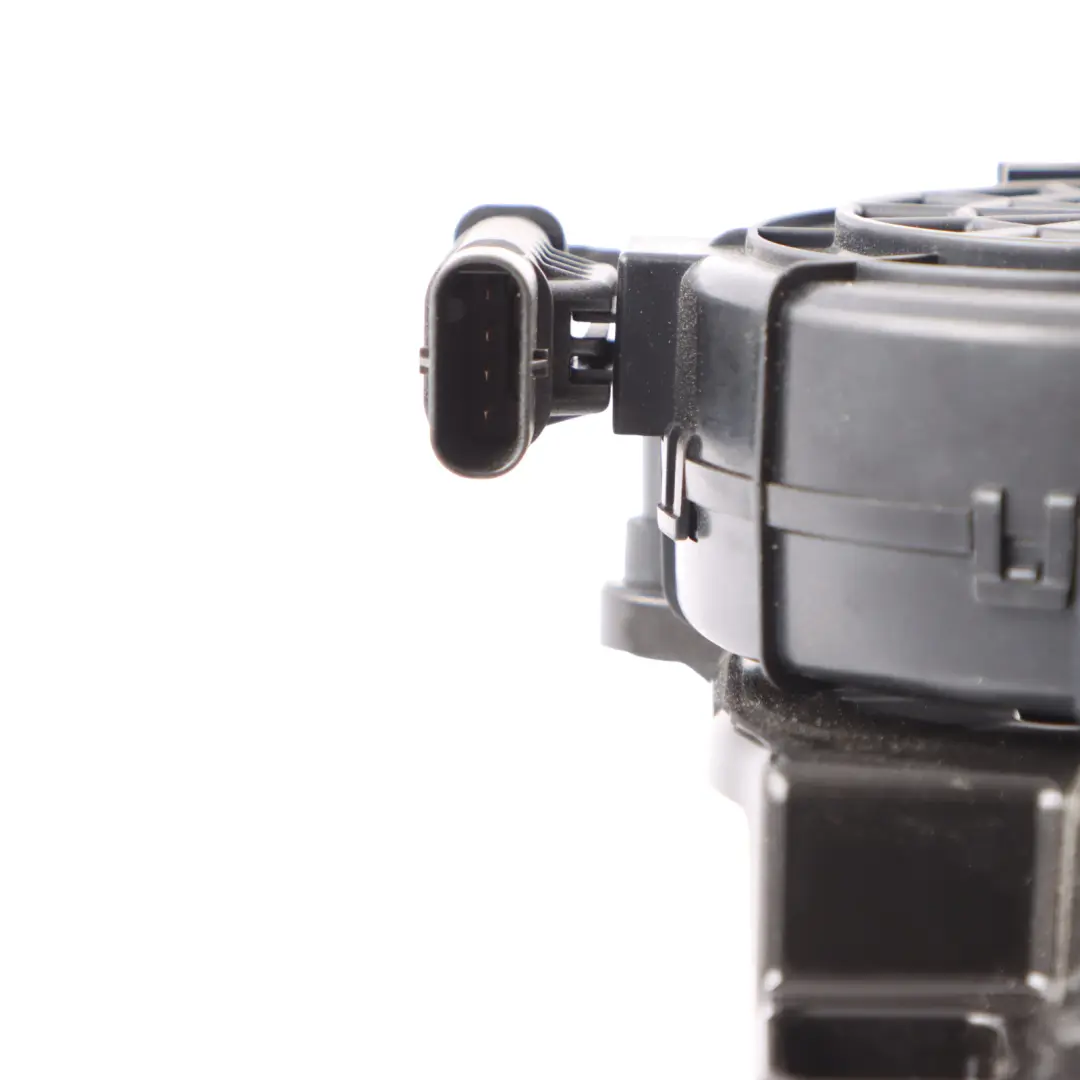 LI-ION Battery Fan Blower Cooling Motor Unit to Mercedes C118 W177 W247 with Part number A1779067303 Mercedes C118 W177 W247 LI-ION Battery Fan Blower Cooling Motor Unit - SKU A1779067303 - Part number A1779067303