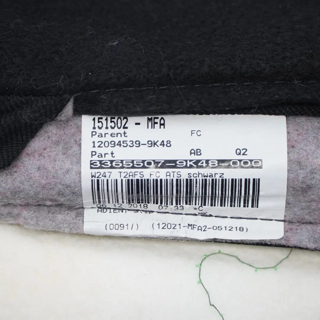 Sedile anteriore Coperchio riscaldato sinistro per Mercedes W177 con numero di parte A1779100502 Mercedes W177 Sedile anteriore Coperchio riscaldato sinistro - SKU A1779100502 - Numero di parte A1779100502