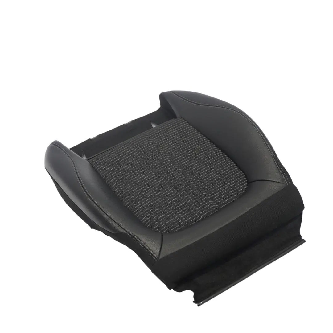 Asiento Delantero Inferior Cojín Calefactado Izquierdo para Mercedes W177 con número de pieza A1779100502 Mercedes W177 Asiento Delantero Inferior Cojín Calefactado Izquierdo - SKU A1779100502 - Número de pieza A1779100502