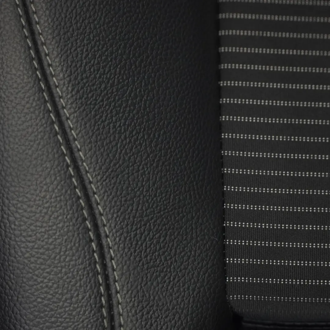 Siège Avant Bas Coussin Chauffant Gauche pour Mercedes W177 à propos du numéro de pièce A1779100502 Mercedes W177 Siège Avant Bas Coussin Chauffant Gauche - SKU A1779100502 - Numéro de pièce A1779100502