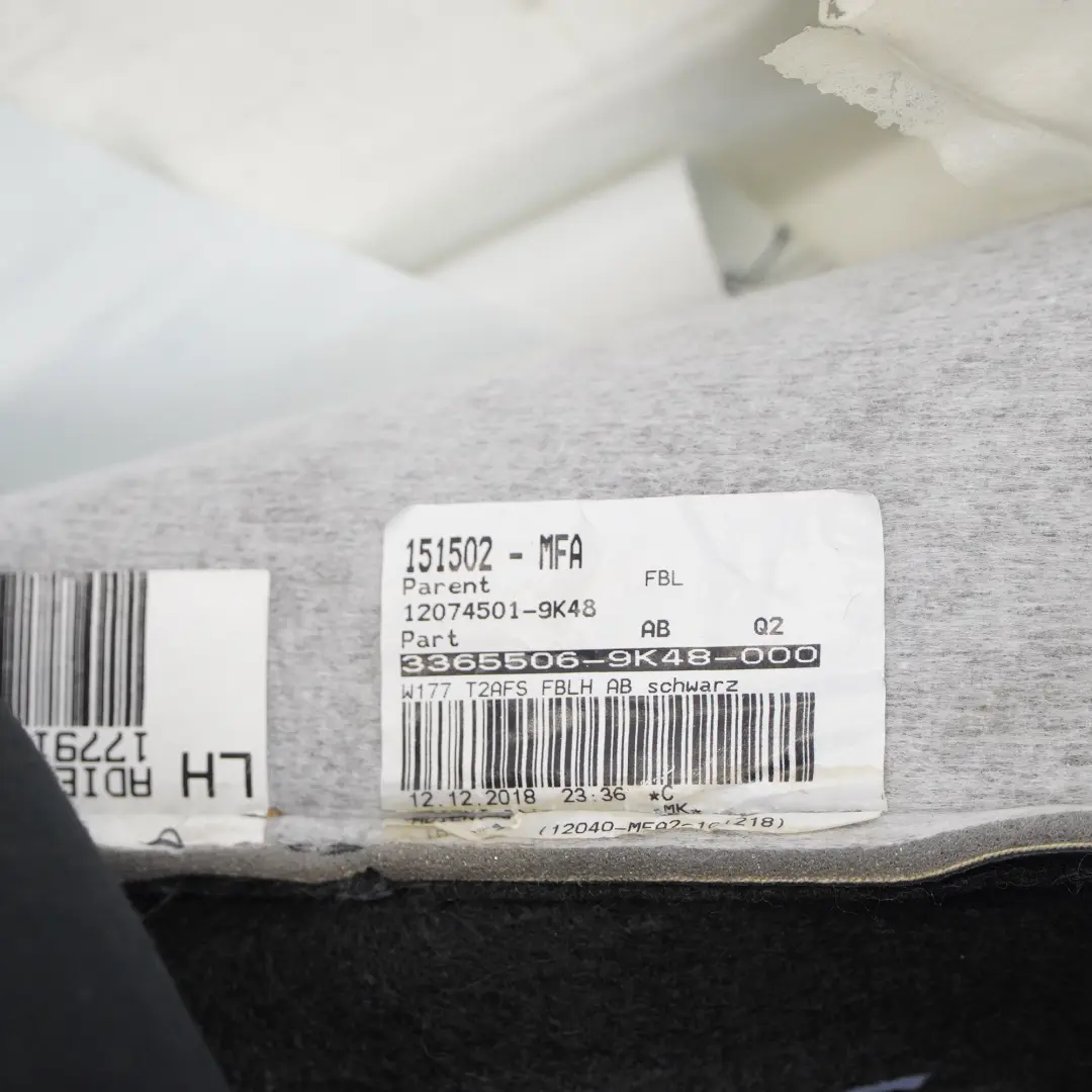 Mercedes W177 Oparcie Fotela Przód Lewo Antracyt Podgrzewane - SKU A1779100902 - Numer Części A1779100902