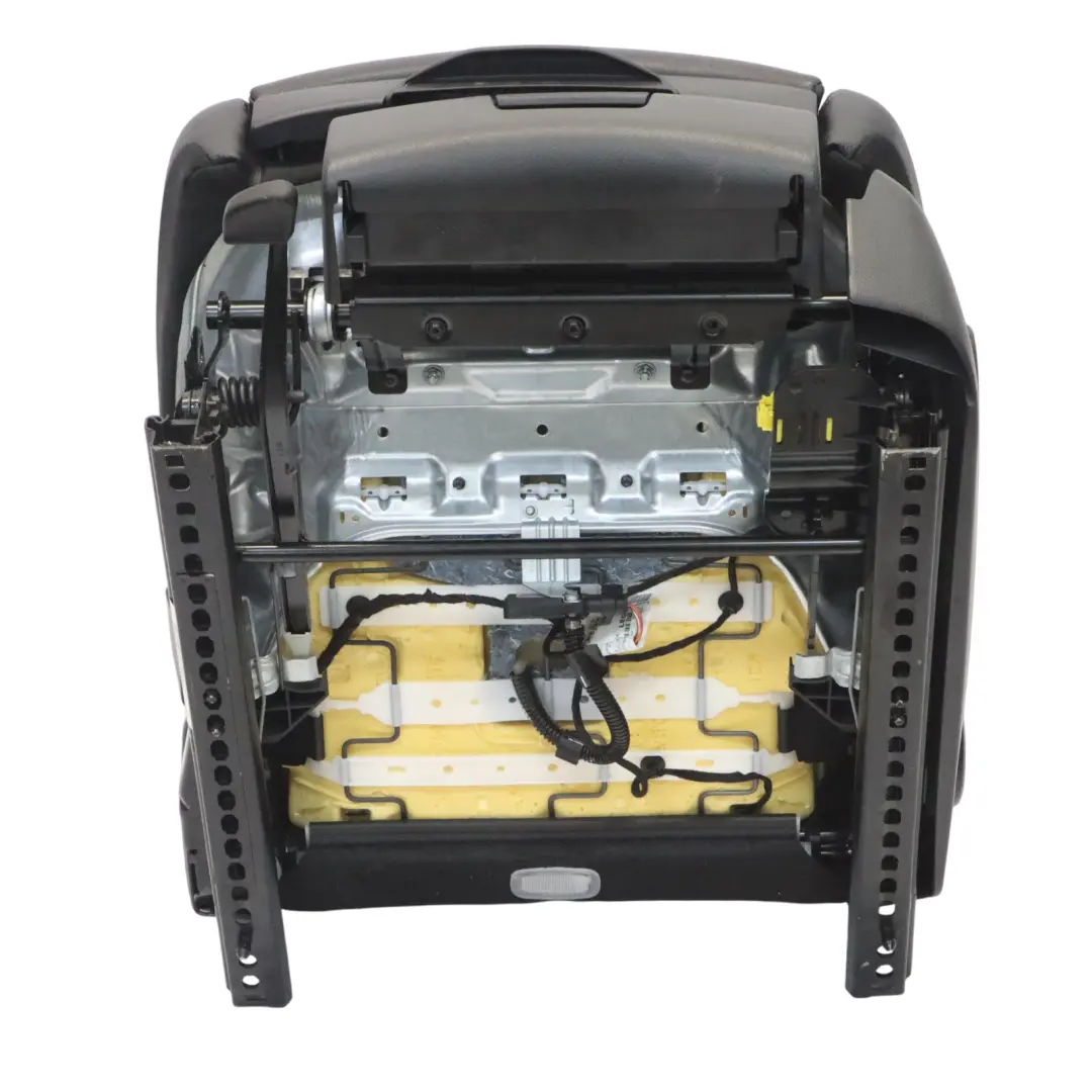 Sedile Anteriore Sinistro Interno Pelle Nero per Mercedes W177 con numero di parte A1779100902 Mercedes W177 Sedile Anteriore Sinistro Interno Pelle Nero - SKU A1779100902-2 - Numero di parte A1779100902
