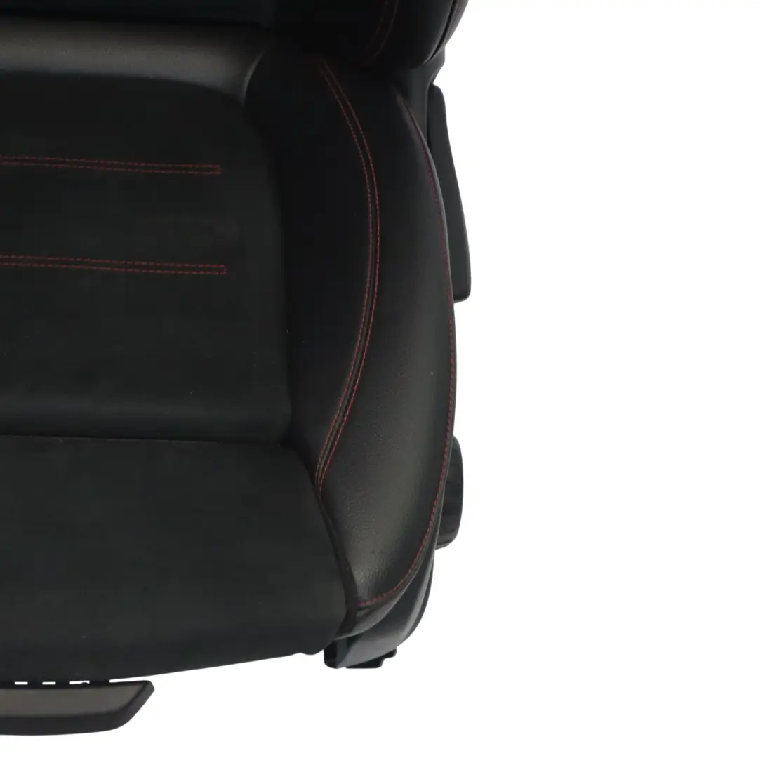 Mercedes V177 Asiento Delantero Izquierdo Imitación Cuero Negro Rojo Hilo - SKU A1779102602-2 - Número de pieza A1779102602