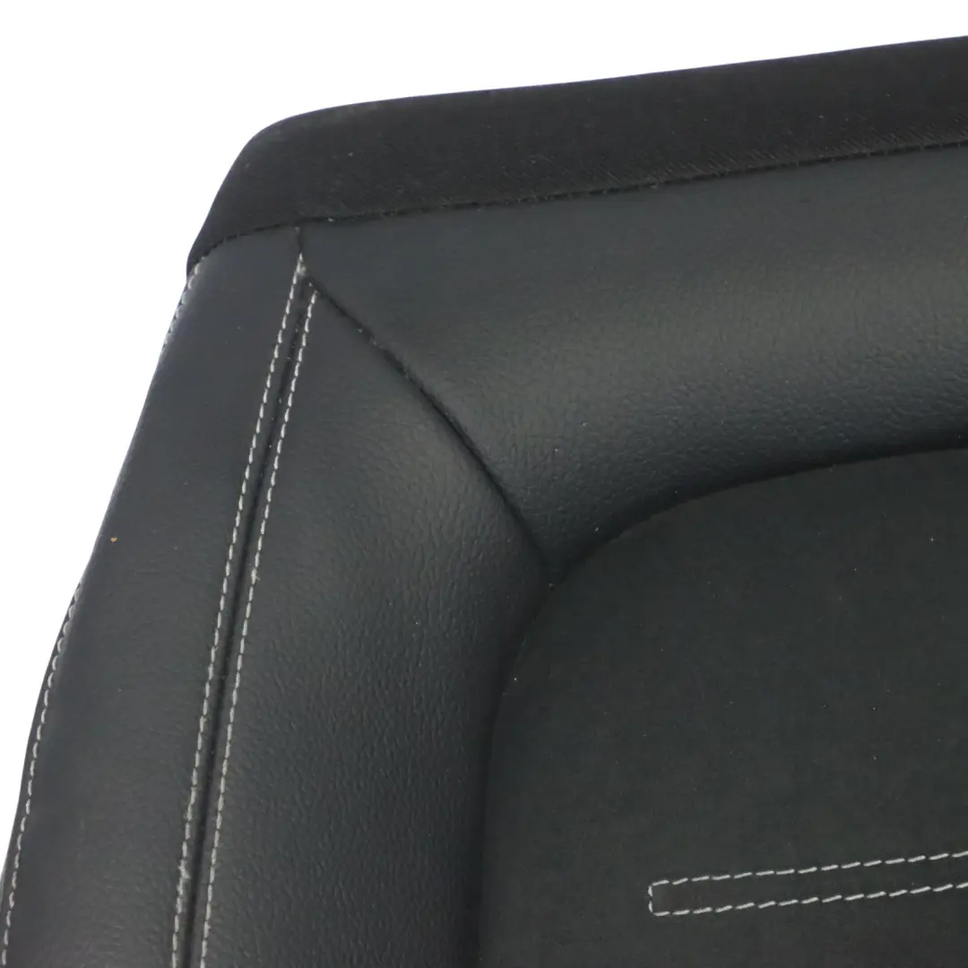 Coussin de siège avant gauche Tissu simili cuir Noir pour Mercedes H243 à propos du numéro de pièce A1779105905 Mercedes H243 Coussin de siège avant gauche Tissu simili cuir Noir - SKU A1779105905-1 - Numéro de pièce A1779105905