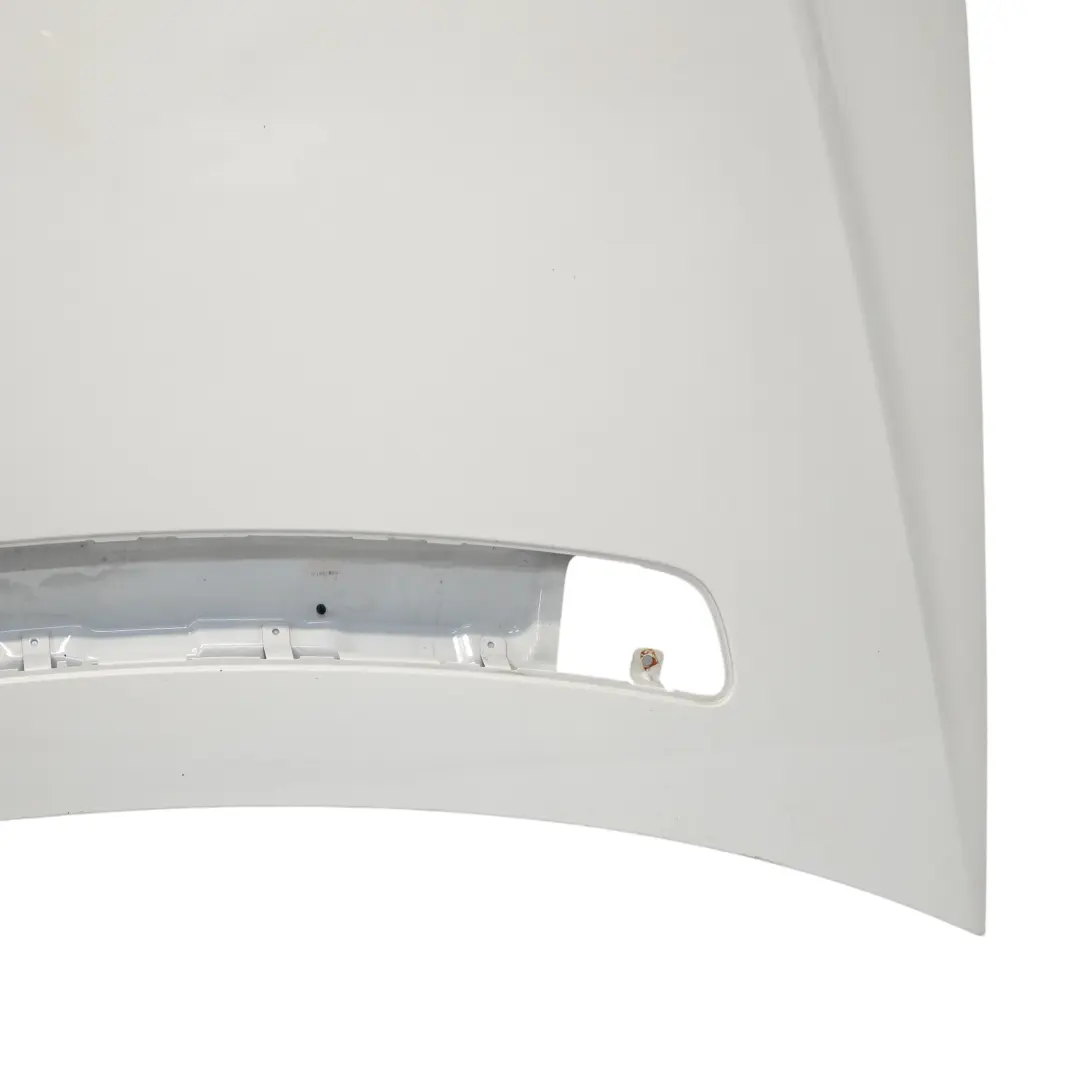 Maska Pokrywa Silnika Calcite White Biały - 650 do Mercedes W203 CL203 o numerze A2038800957 Mercedes W203 CL203 Maska Pokrywa Silnika Calcite White Biały - 650 - SKU A2038800957-CW - Numer Części A2038800957