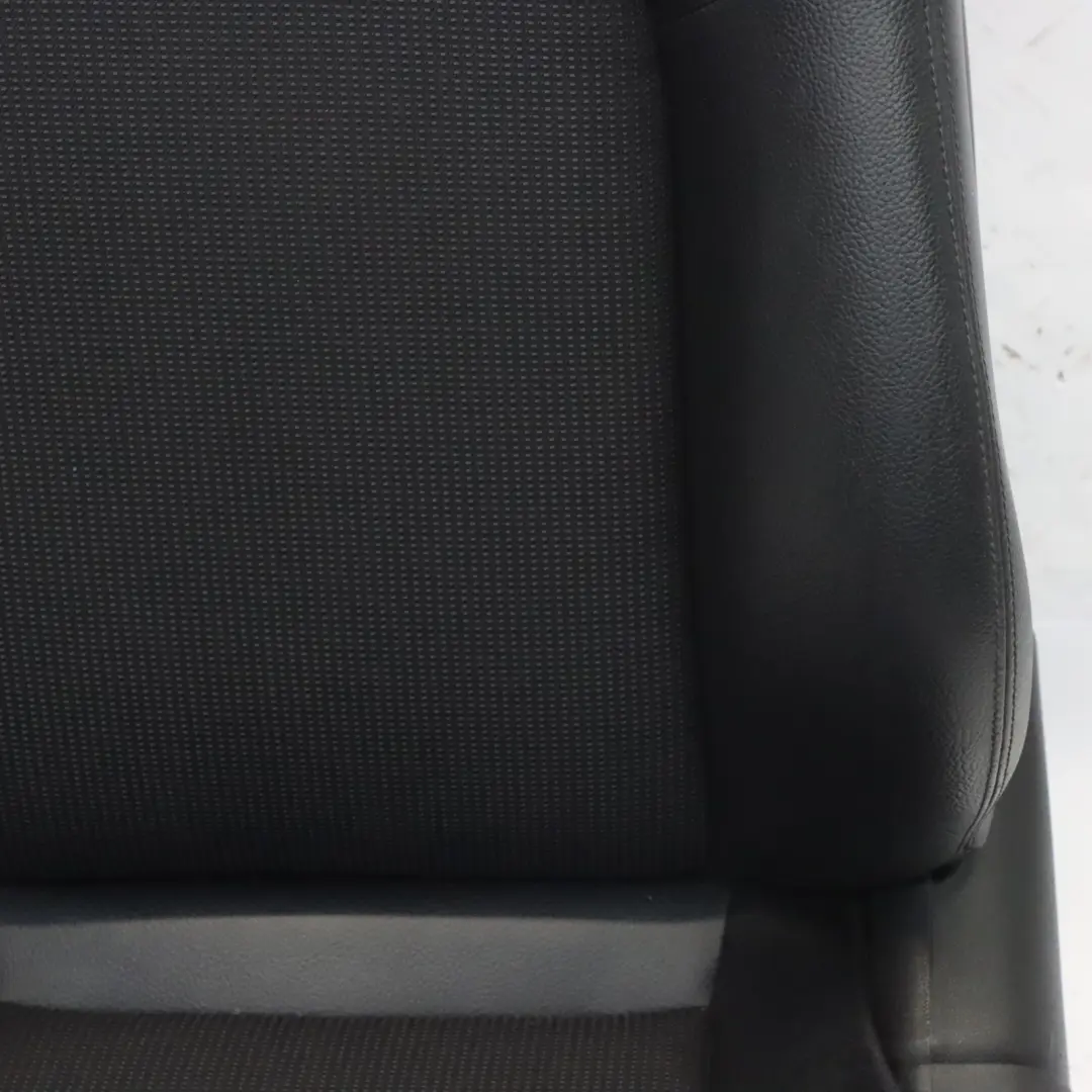 Mercedes CL203 Siège Avant Gauche Intérieur Chauffant Cuir Noir - SKU A2039107747-3 - Numéro de pièce A2039107747