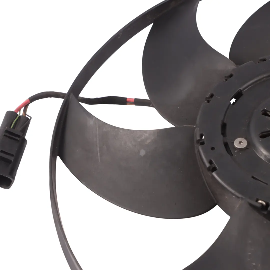 Ventilateur Refroidissement Moteur Radiateur A2045400788 Mercedes W204 W212 - SKU A2045000293-1 - Numéro de pièce A2045000293