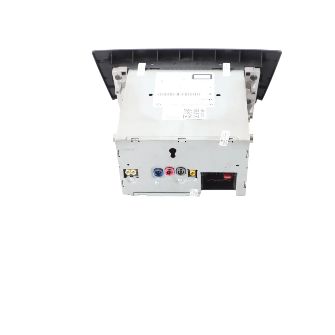 Satelliten Navigationsgerät CD Player Radio Hauptgerät für Mercedes W204 mit Teilenummer A2049005410 Mercedes W204 Satelliten Navigationsgerät CD Player Radio Hauptgerät - SKU A2049005410 - Teilenummer A2049005410