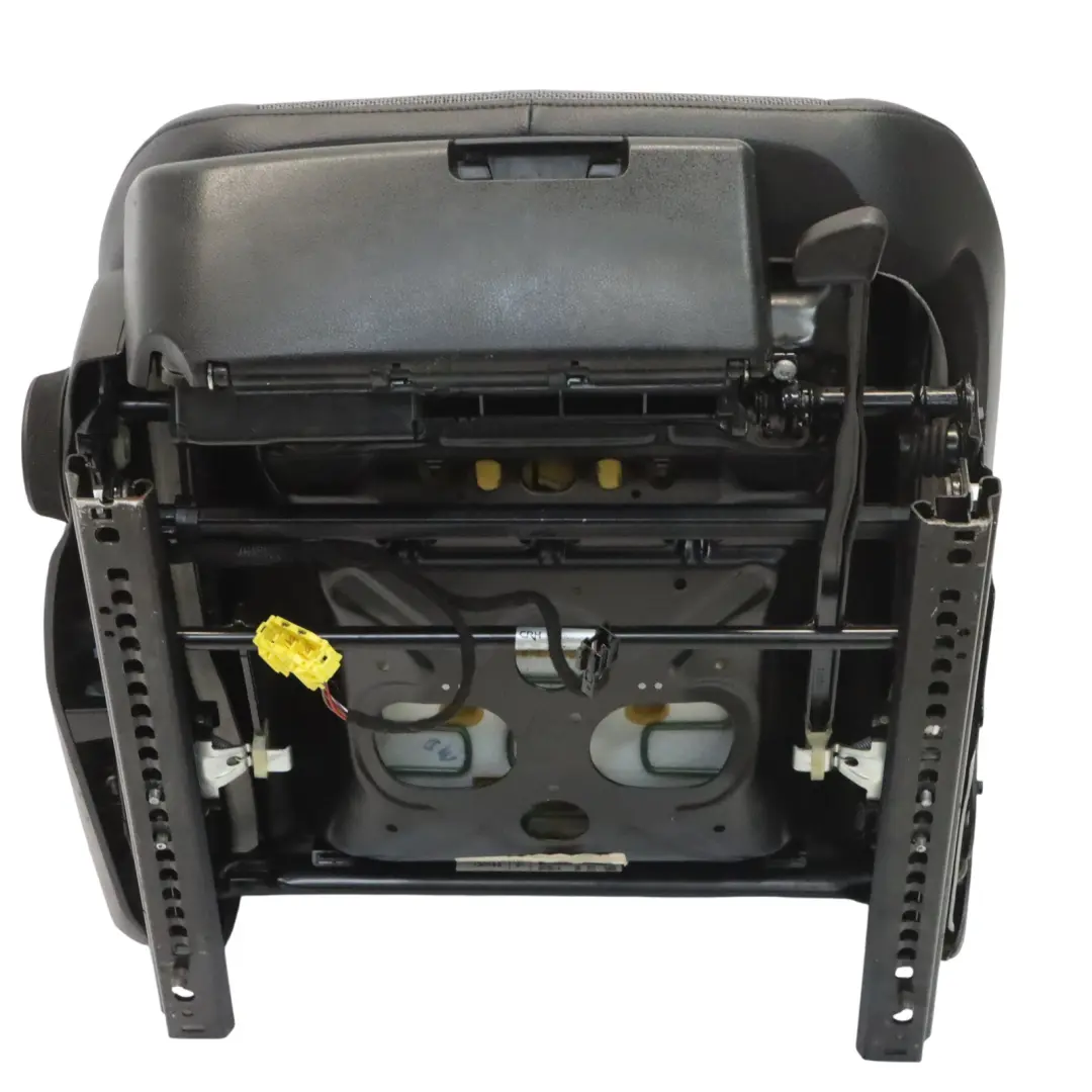 Asiento Delantero Sport Derecho Interior Tela Cuero para Mercedes W204 con número de pieza A2049102447 Mercedes W204 Asiento Delantero Sport Derecho Interior Tela Cuero - SKU A2049102447-1 - Número de pieza A2049102447