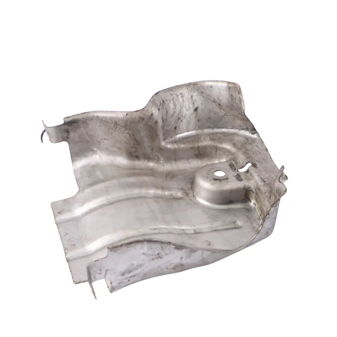 OM262 Placa apantallamiento térmico motor derecho para Mercedes W205 1.6 con número de pieza A2052410734 Mercedes W205 1.6 OM262 Placa apantallamiento térmico motor derecho - SKU A2052410734 - Número de pieza A2052410734