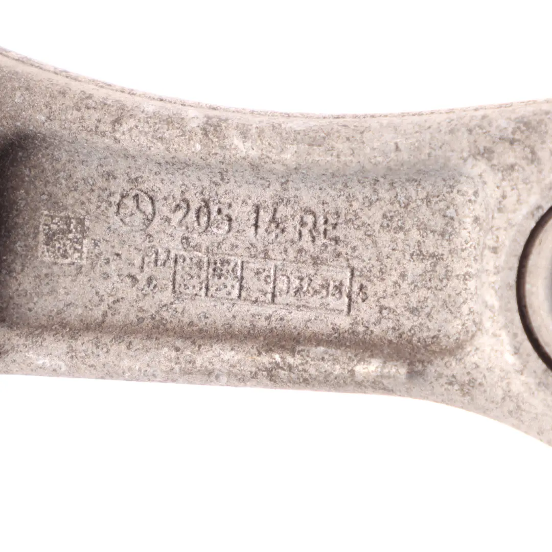 Wahacz Przedni Prawy Przód do Mercedes W205 o numerze A2053306610 Mercedes W205 Wahacz Przedni Prawy Przód - SKU A2053306610 - Numer Części A2053306610