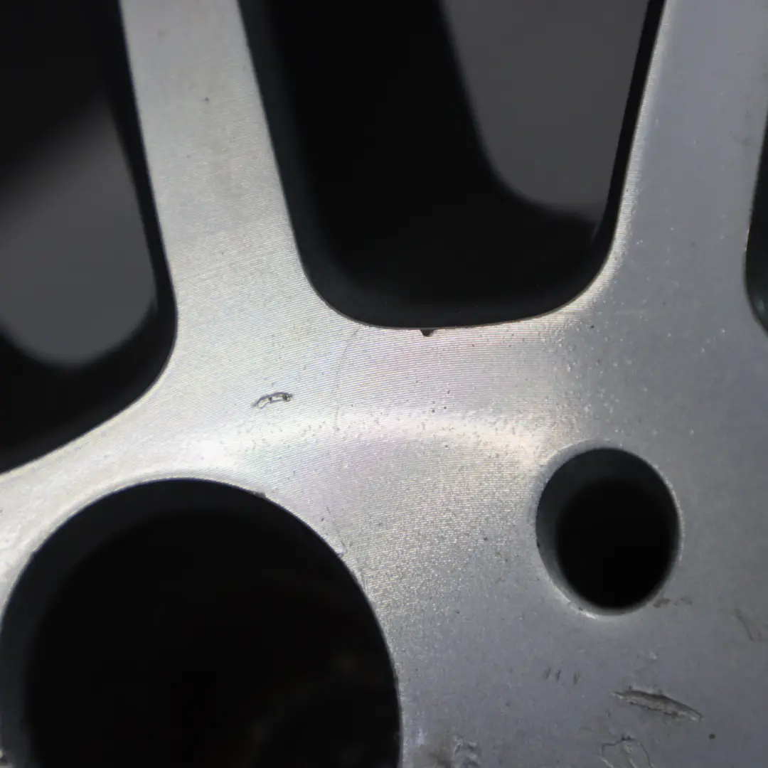 Vorder rad felge AMG 19" ET:44 7,5J 14 Speichen für Mercedes W205 mit Teilenummer A2054011300 Mercedes W205 Vorder rad felge AMG 19" ET:44 7,5J 14 Speichen - SKU A2054011300-2 - Teilenummer A2054011300