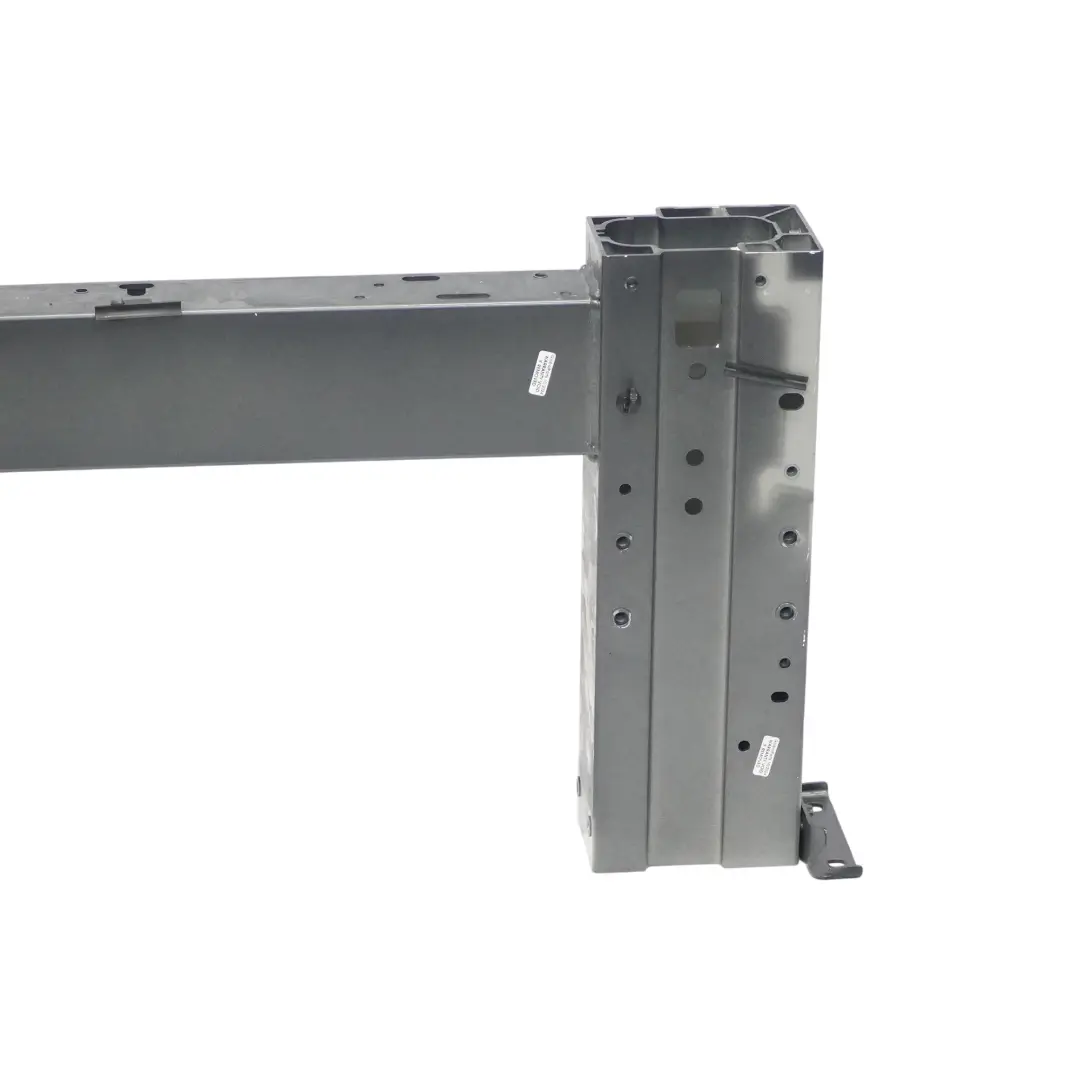 Arceau de protection de l'appui-tête Support pour Mercedes A205 à propos du numéro de pièce A2056400006 Mercedes A205 Arceau de protection de l'appui-tête Support - SKU A2056400006 - Numéro de pièce A2056400006