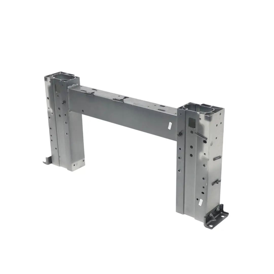 Roll Bar antiribaltamento Protezione poggiatesta per Mercedes A205 con numero di parte A2056400006 Mercedes A205 Roll Bar antiribaltamento Protezione poggiatesta - SKU A2056400006 - Numero di parte A2056400006