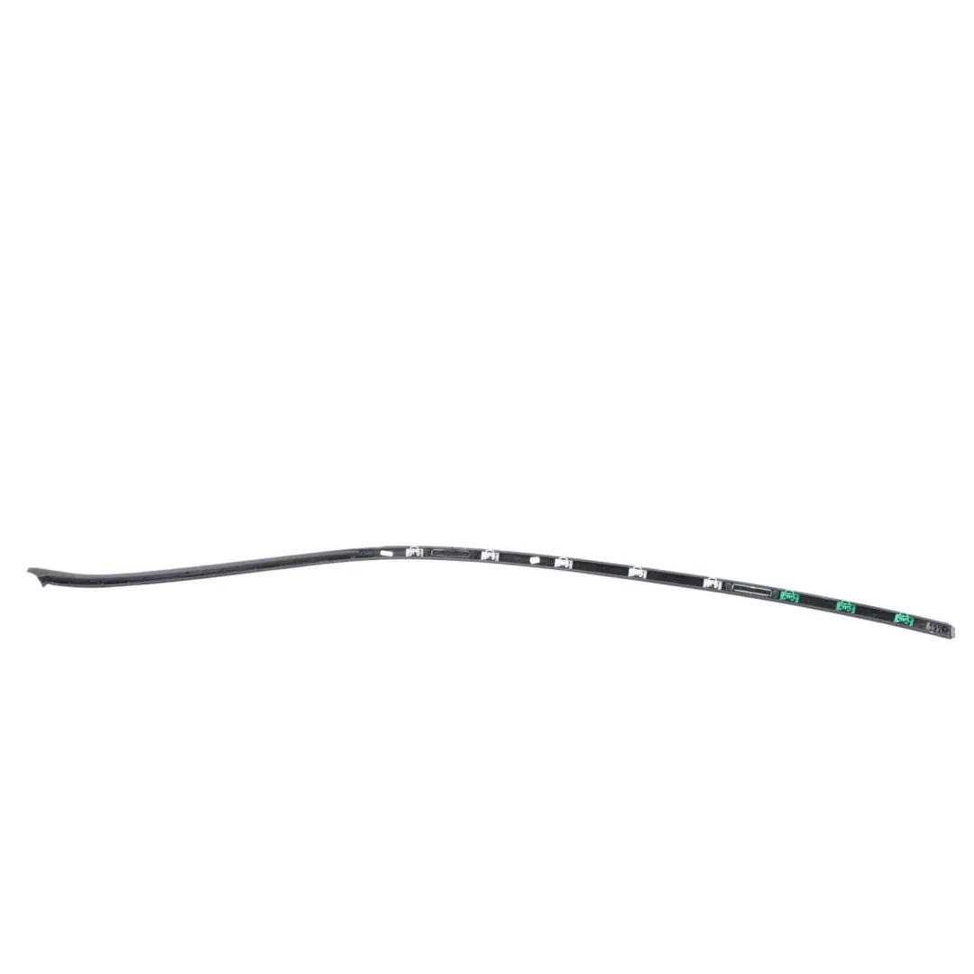 Striscia Tetto Destro Modanatura Ringhiera Rifinitura Nera per Mercedes W205 con numero di parte A2056900282 Mercedes W205 Striscia Tetto Destro Modanatura Ringhiera Rifinitura Nera - SKU A2056900282 - Numero di parte A2056900282