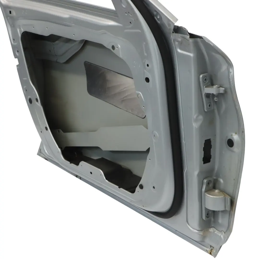 Mercedes W205 Porte Avant Gauche Argent Iridium Métallisé - 775 - SKU A2057200105-IRS1 - Numéro de pièce A2057200105