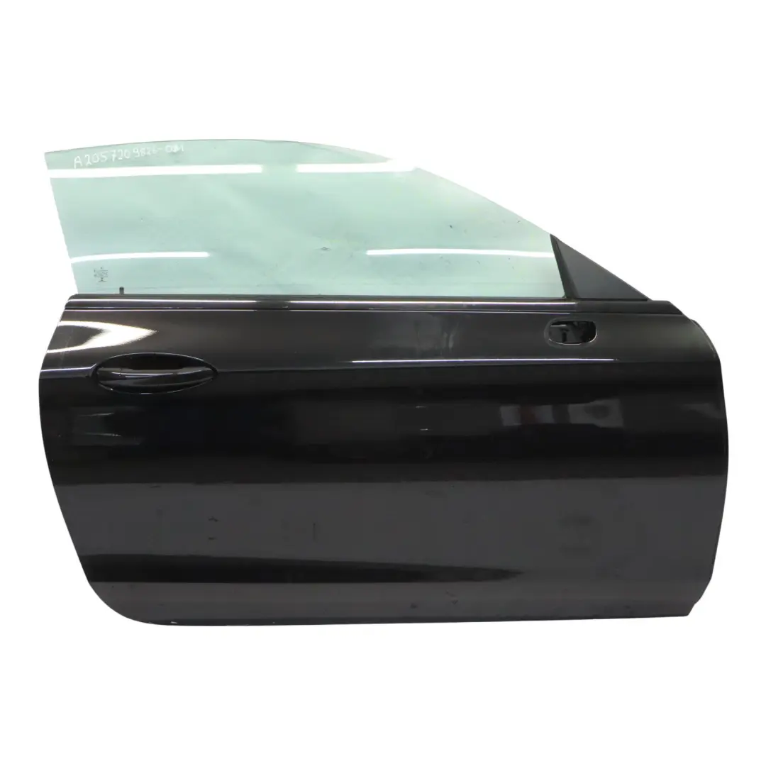 Tür vorne rechts Obsidianschwarz Metallic - 197 für Mercedes A205 C205 mit Teilenummer A2057209826 Mercedes A205 C205 Tür vorne rechts Obsidianschwarz Metallic - 197 - SKU A2057209826-OB1 - Teilenummer A2057209826
