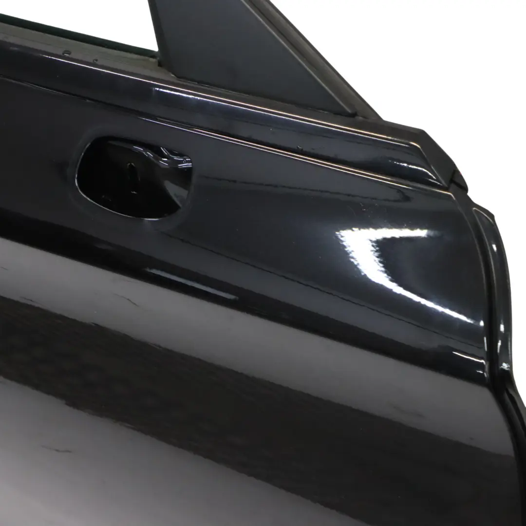 Mercedes A205 C205 Porta anteriore destra Obsidian Black Metallic - 197 - SKU A2057209826-OB1 - Numero di parte A2057209826