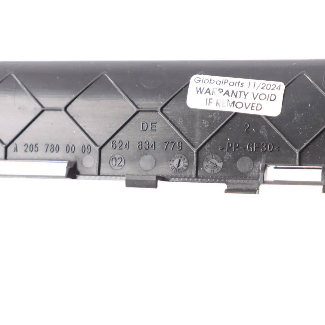 Tettuccio Apribile Posteriore Striscia Copertura per Mercedes W205 con numero di parte A2057800009 Mercedes W205 Tettuccio Apribile Posteriore Striscia Copertura - SKU A2057800009 - Numero di parte A2057800009