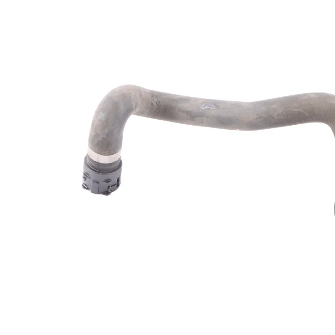 Mercedes C205 Tuyau De Liquide De Refroidissement D'Eau - SKU A2058306005 - Numéro de pièce A2058306005