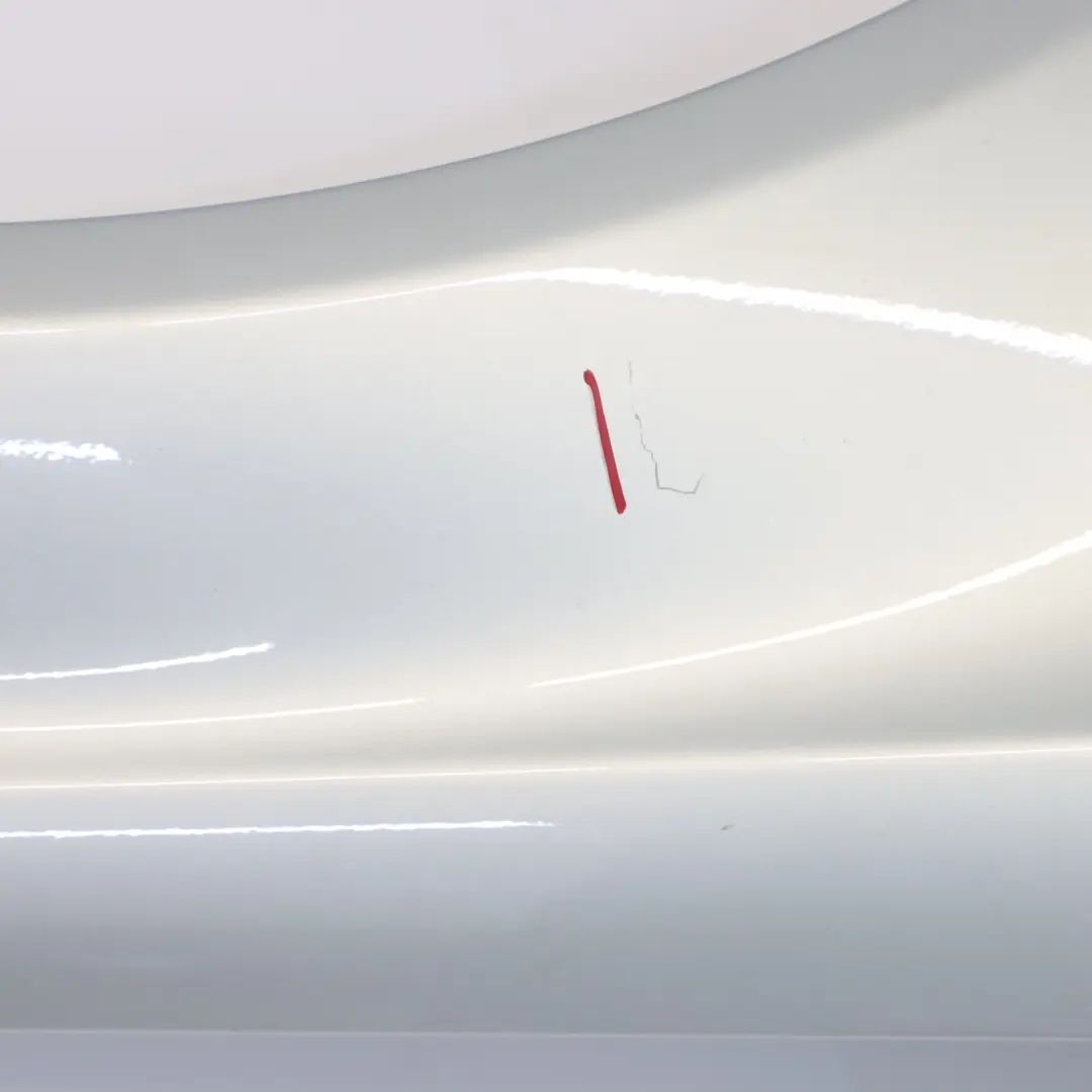 Wing Panel Parafango anteriore destro Iridium Silver Metallic 775 per Mercedes W205 con numero di parte A2058800218 Mercedes W205 Wing Panel Parafango anteriore destro Iridium Silver Metallic 775 - SKU A2058800218-IRS - Numero di parte A2058800218