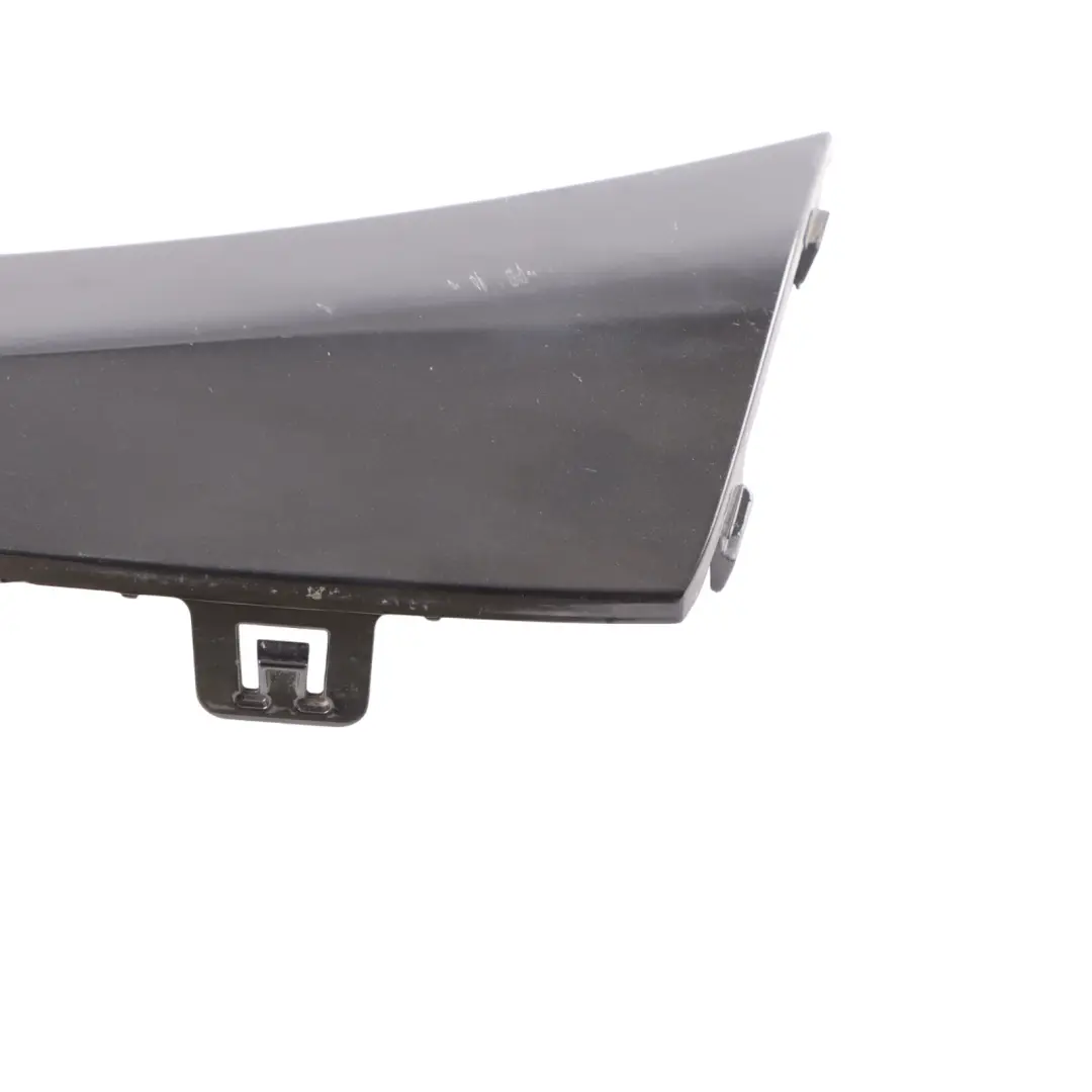 C200 Radhausabdeckung Frontstoßstange Rechts Schwarz für Mercedes W205 mit Teilenummer A2058856602 Mercedes W205 C200 Radhausabdeckung Frontstoßstange Rechts Schwarz - SKU A2058856602 - Teilenummer A2058856602