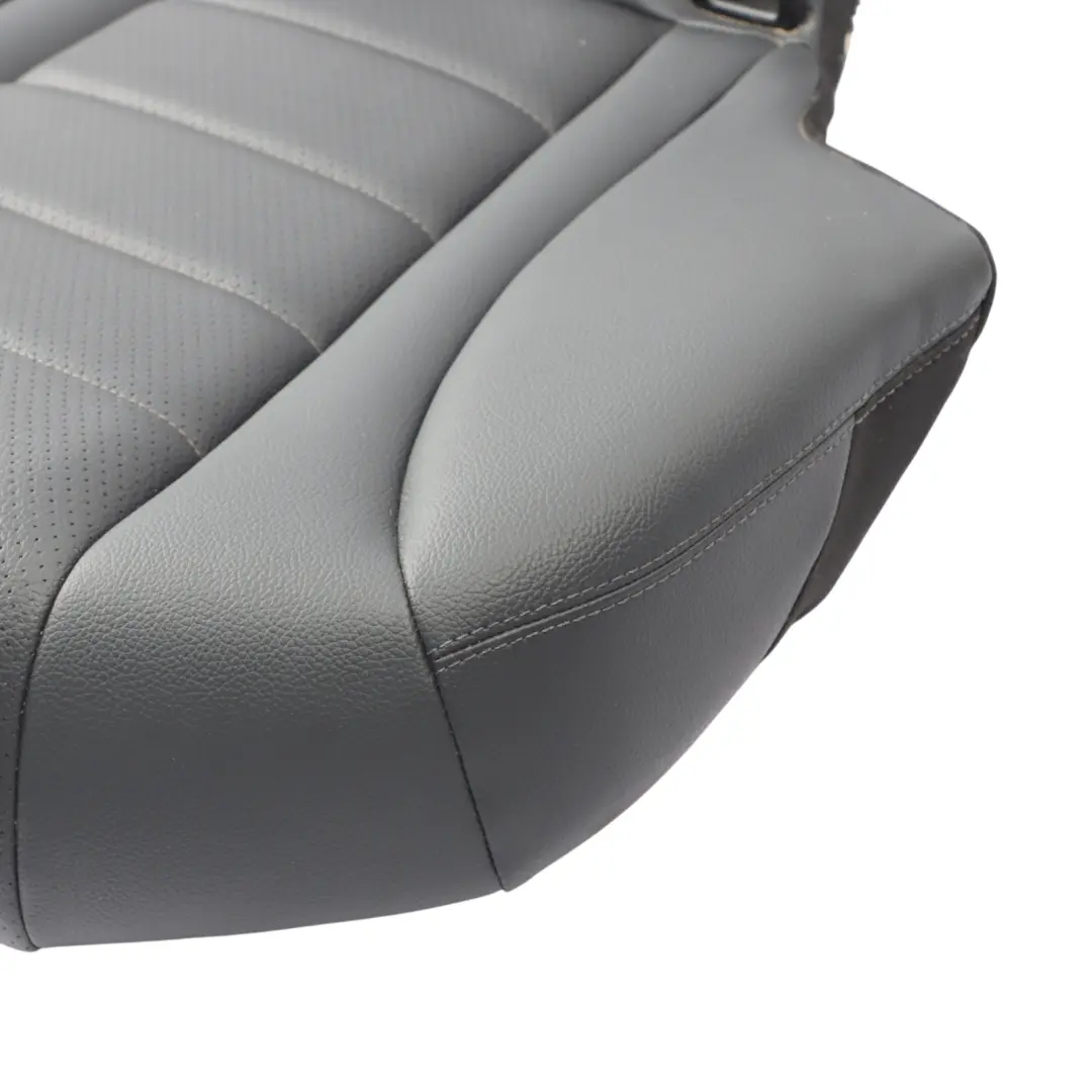 Siège arrière banquette habillage garniture simili cuir noir pour Mercedes W205 à propos du numéro de pièce A2059200650 Mercedes W205 Siège arrière banquette habillage garniture simili cuir noir - SKU A2059200650-1 - Numéro de pièce A2059200650