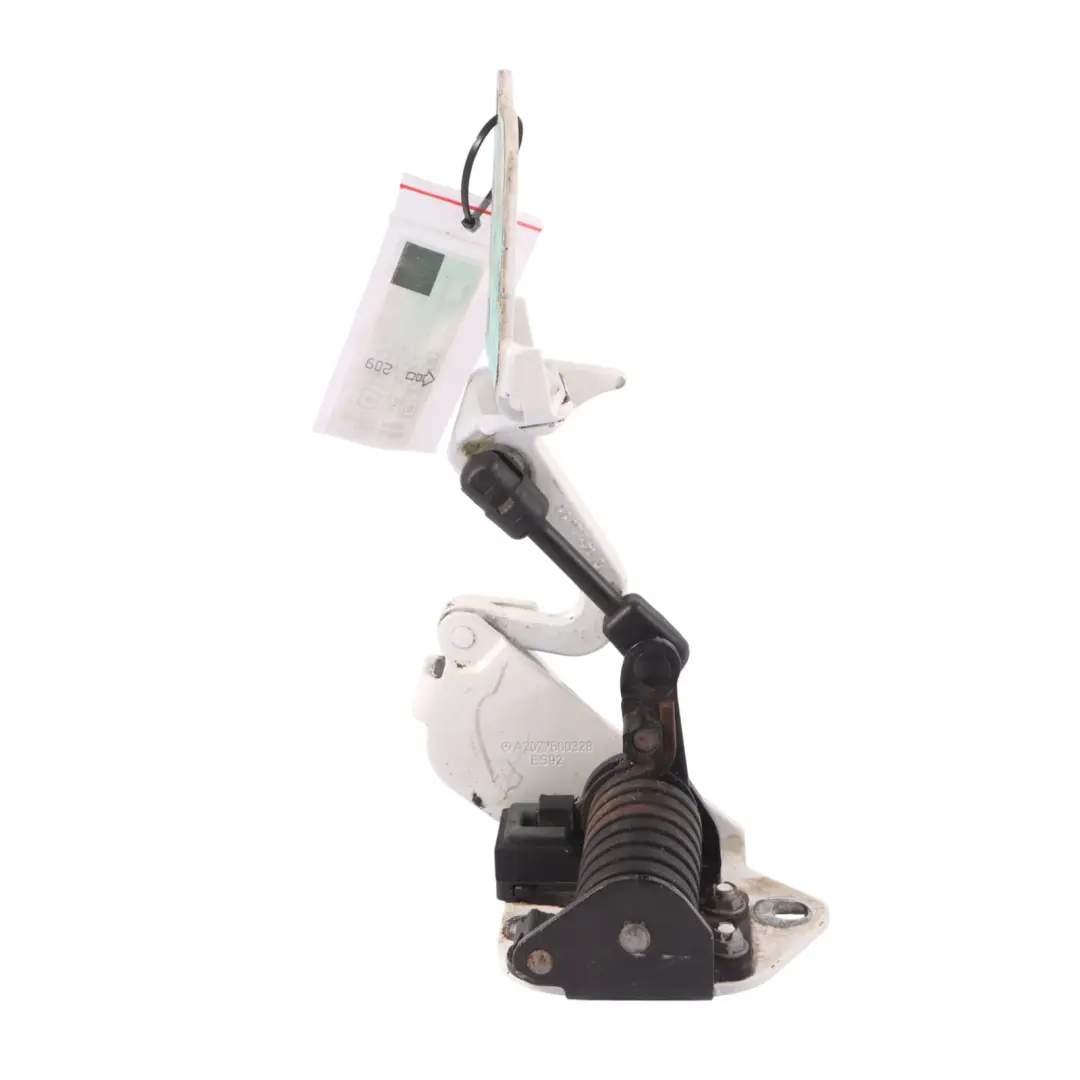  Bisagra Tapa Maletero Mercedes A207 Convertible Izquierda Blanco Diamante - 799 - SKU A2077500928-DWM - Número de pieza A2077500928