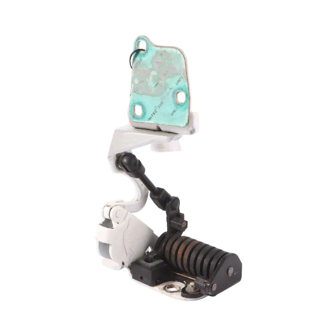 Bisagra Tapa Maletero Mercedes A207 Convertible Izquierda Blanco Diamante - 799 para con número de pieza A2077500928 Bisagra Tapa Maletero Mercedes A207 Convertible Izquierda Blanco Diamante - 799 - SKU A2077500928-DWM - Número de pieza A2077500928