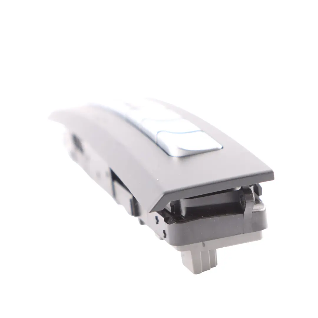 Interruttore di controllo pannello console centrale per Mercedes C207 con numero di parte A2079058203 Mercedes C207 Interruttore di controllo pannello console centrale - SKU A2079058203 - Numero di parte A2079058203