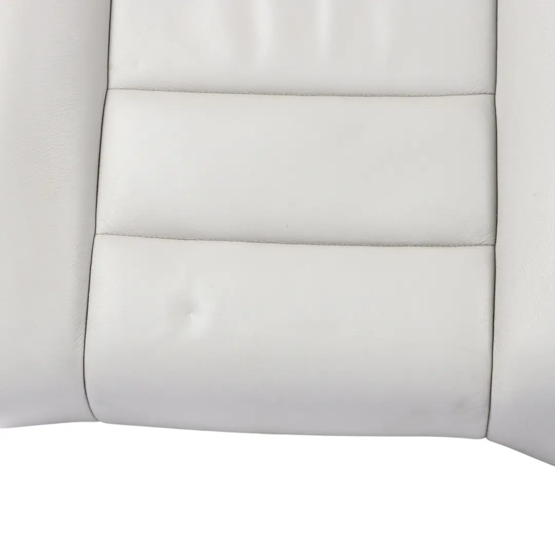 Rücksitzbank Couch Sitzbezug Rot Leder für Mercedes A207 Cabrio mit Teilenummer A2079203246 Mercedes A207 Cabrio Rücksitzbank Couch Sitzbezug Rot Leder - SKU A2079203246-1 - Teilenummer A2079203246