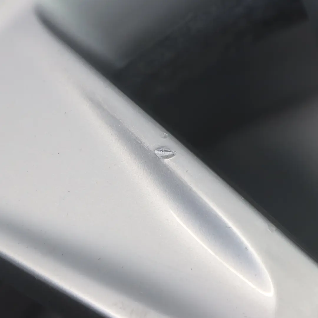 Llanta de aleación trasera 16" 8J ET:32 para Mercedes CLK C209 con número de pieza A2094013702 Mercedes CLK C209 Llanta de aleación trasera 16" 8J ET:32 - SKU A2094013702-2 - Número de pieza A2094013702