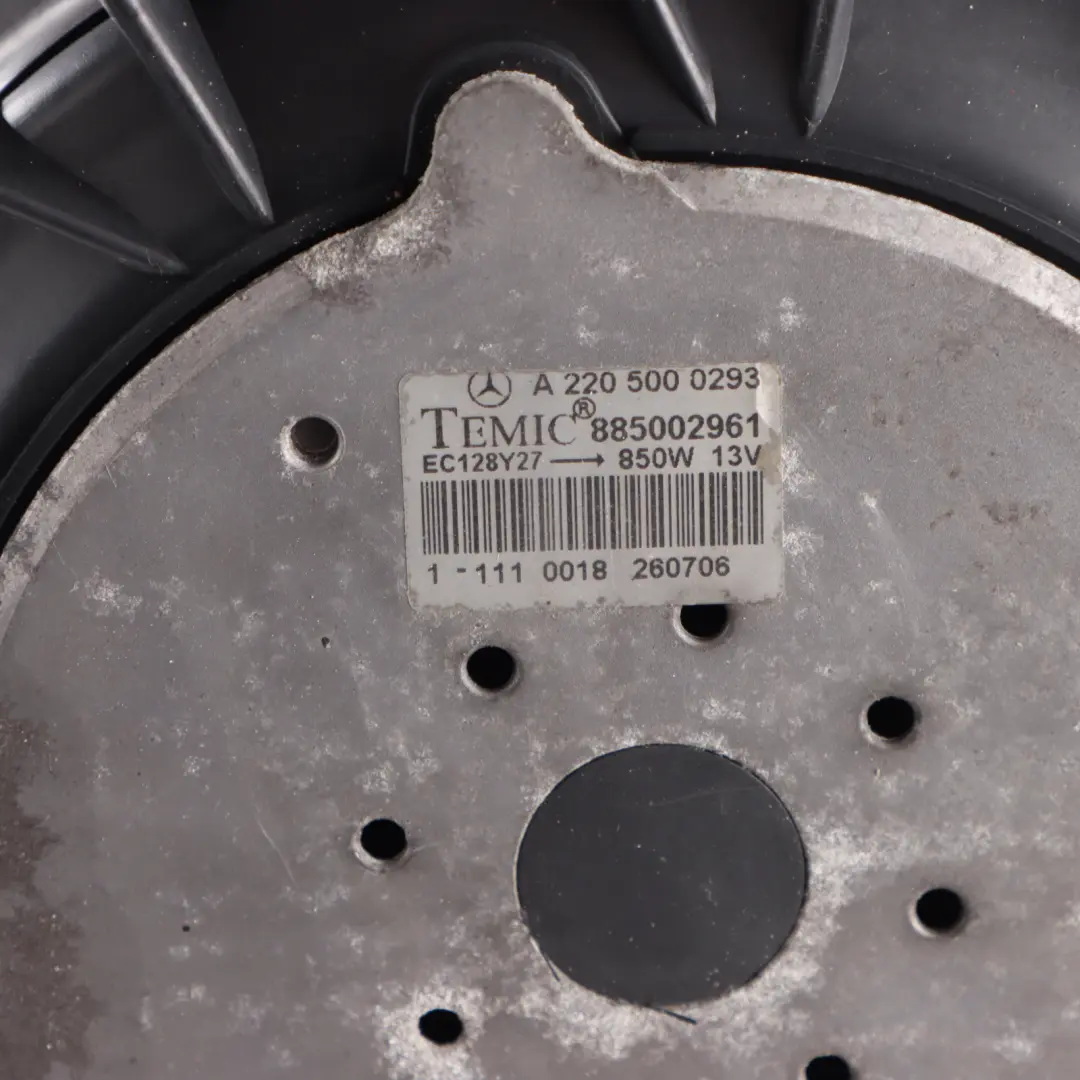 Cooling Radiator Fan Shroud Motor OM648 Diesel to Mercedes W211 Engine with Part number A2115002293 Mercedes W211 Engine Cooling Radiator Fan Shroud Motor OM648 Diesel - SKU A2115002293 - Part number A2115002293