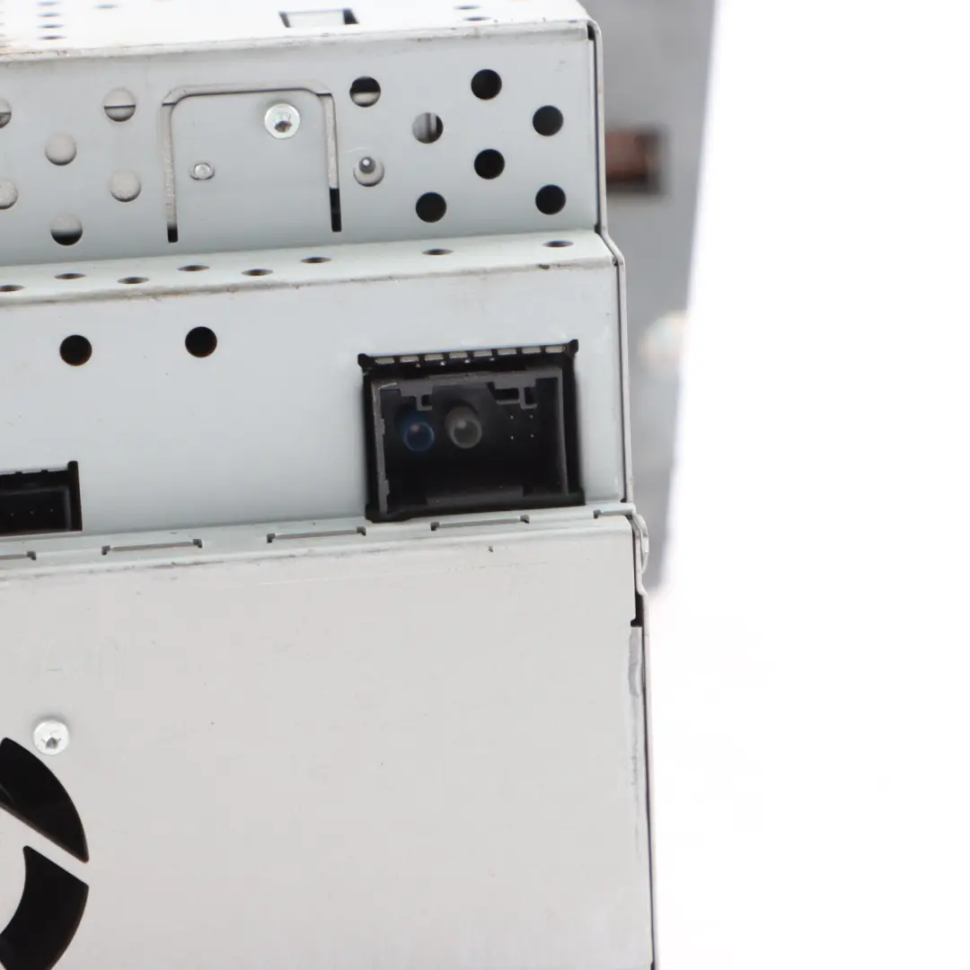 Radio CD Player Mercedes W211 CLS C219 COMAND Navigation Head Unit to with Part number A2118202897 Radio CD Player Mercedes W211 CLS C219 COMAND Navigation Head Unit - SKU A2118202897 - Part number A2118202897