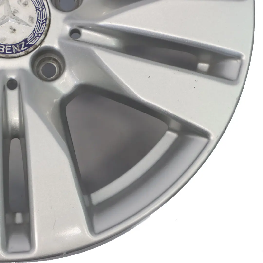 Cerchio In Lega Argento A 5 Doppie Razze 16" ET:46 8j per Mercedes W212 con numero di parte A2124010202 Mercedes W212 Cerchio In Lega Argento A 5 Doppie Razze 16" ET:46 8j - SKU A2124010202-2 - Numero di parte A2124010202